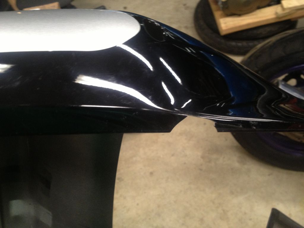 2003 tail, light damage RC51 Forums